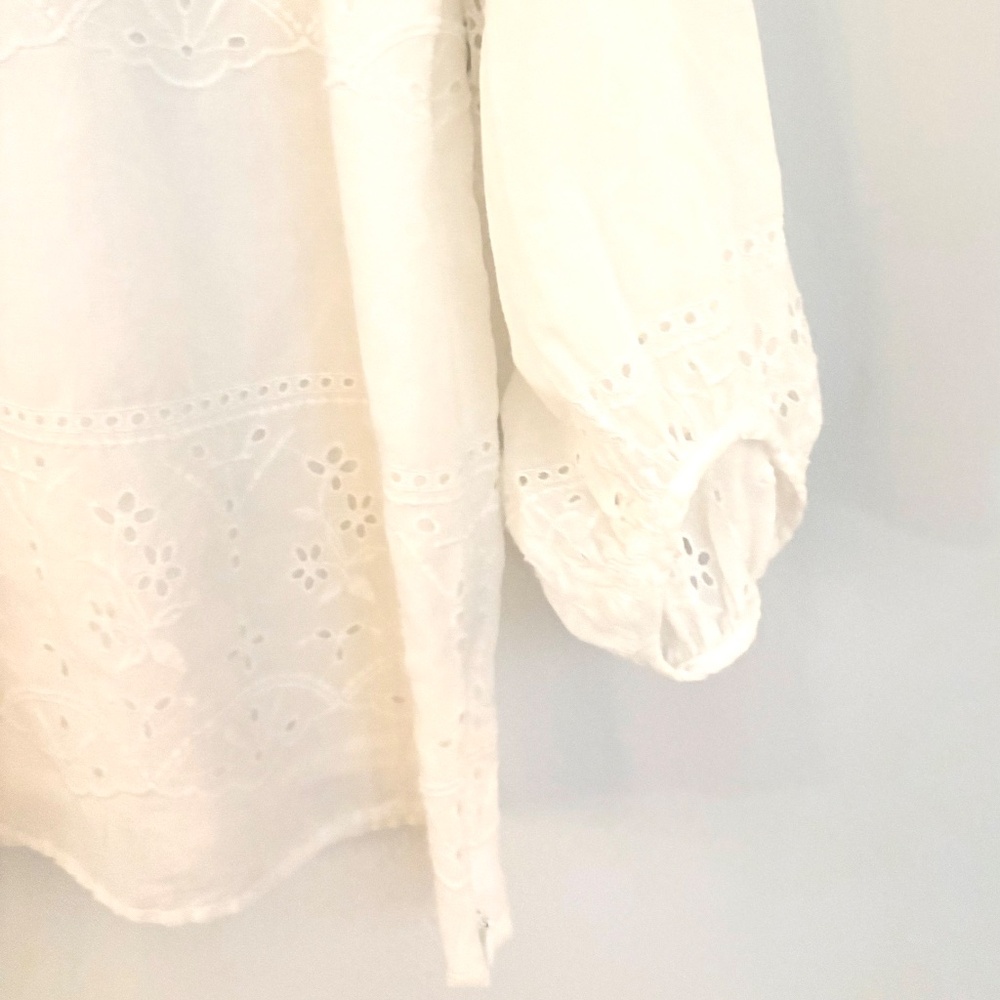 Talbots 3/4 Sleeve Embroidered Blouse - Picture 4 of 9